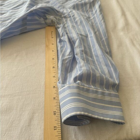 Lands End blouse. 3/4 quarter sleeves. Blue and white - Picture 4 of 10